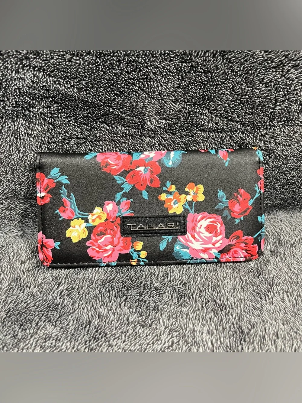 Tahari Paris 
